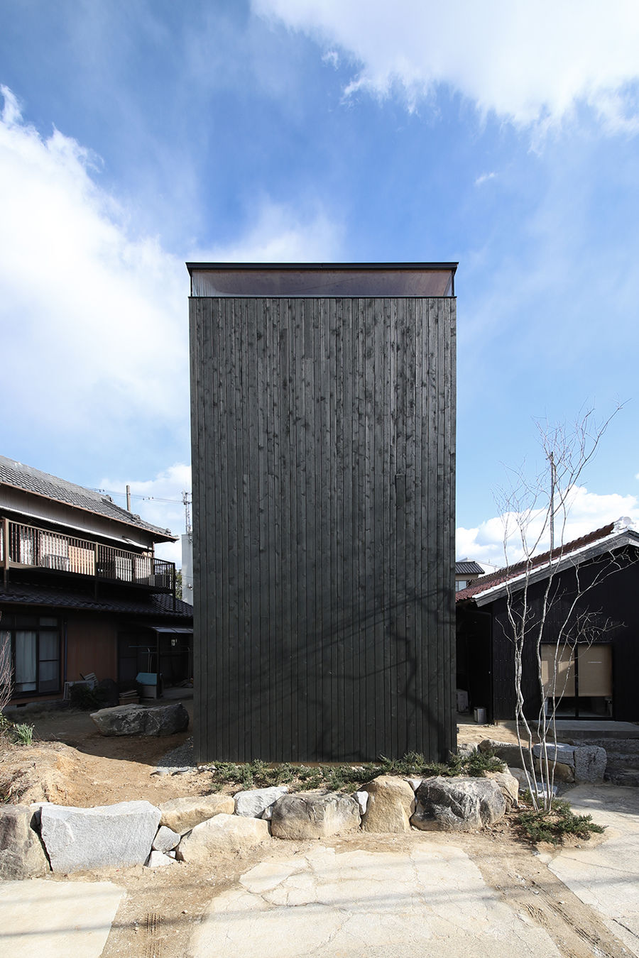 T住宅，日本 /T型結構帶來的自由空間