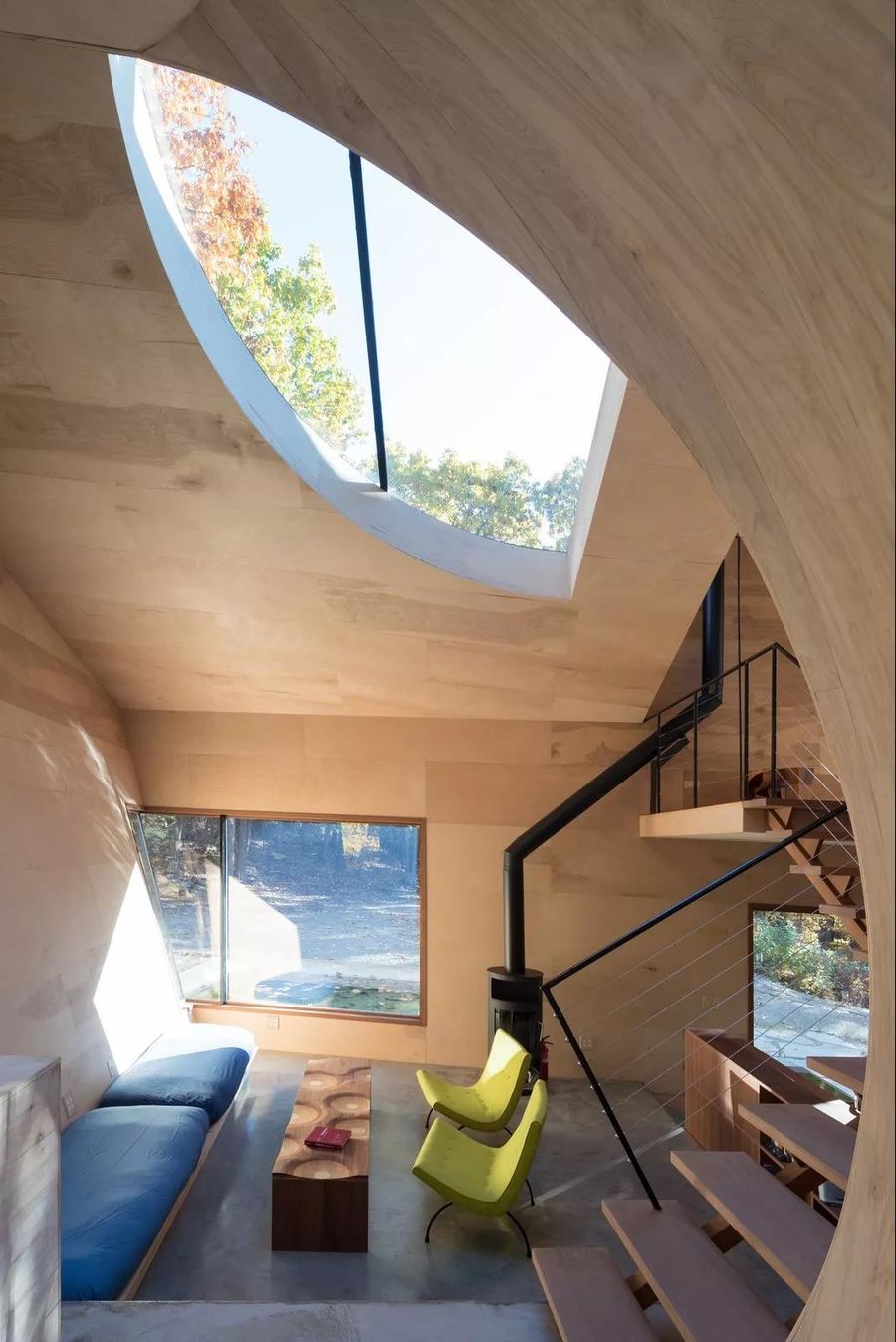 85㎡ 林中小屋，原木与几何的奇妙组合 | Steven Holl Architects