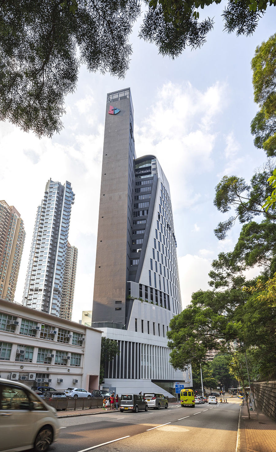 卫理公会教堂大楼——密集的环境中开放的视线