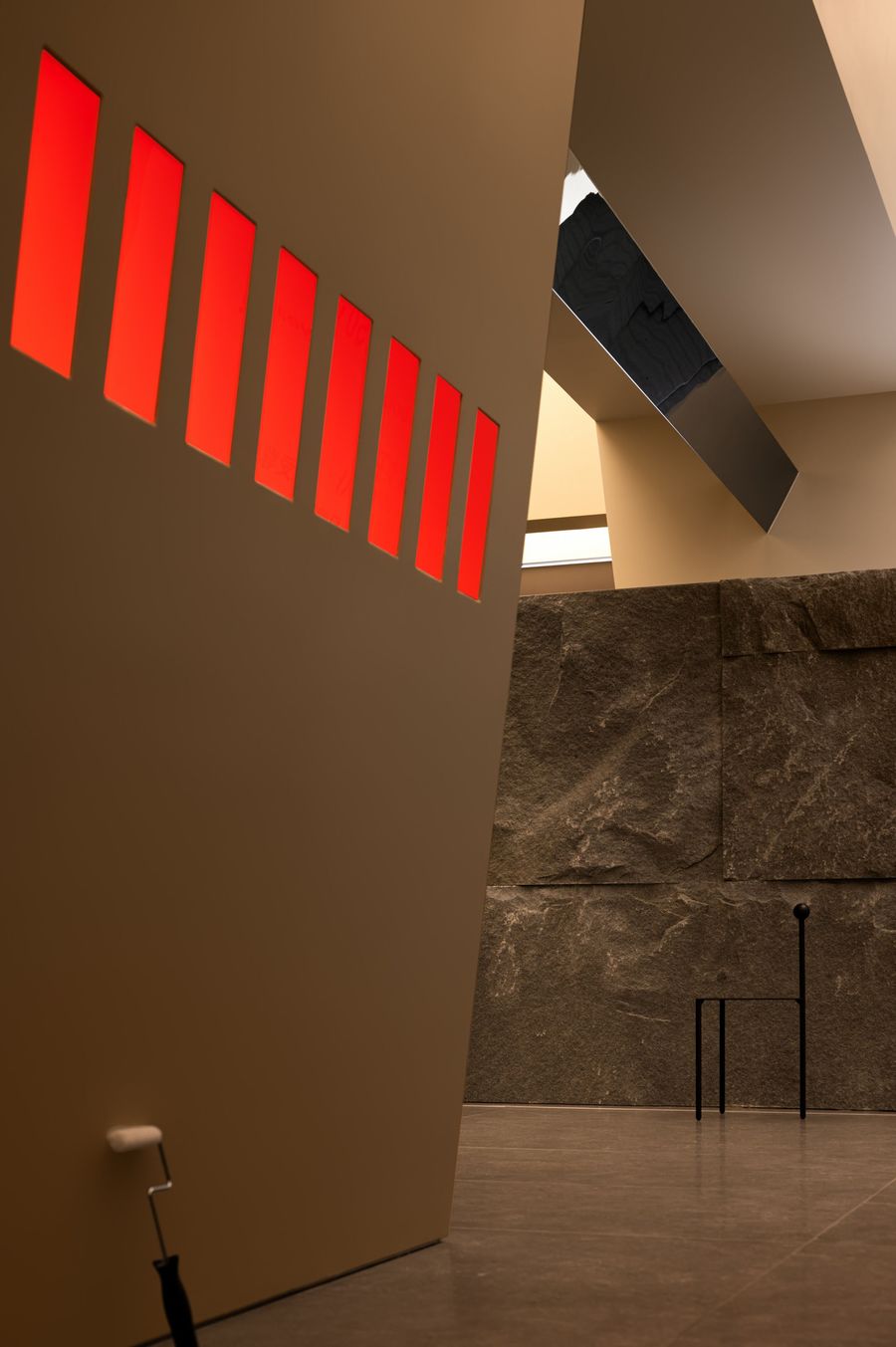 质感建筑设计 | 光之峡谷-本杰明·摩尔涂料展厅