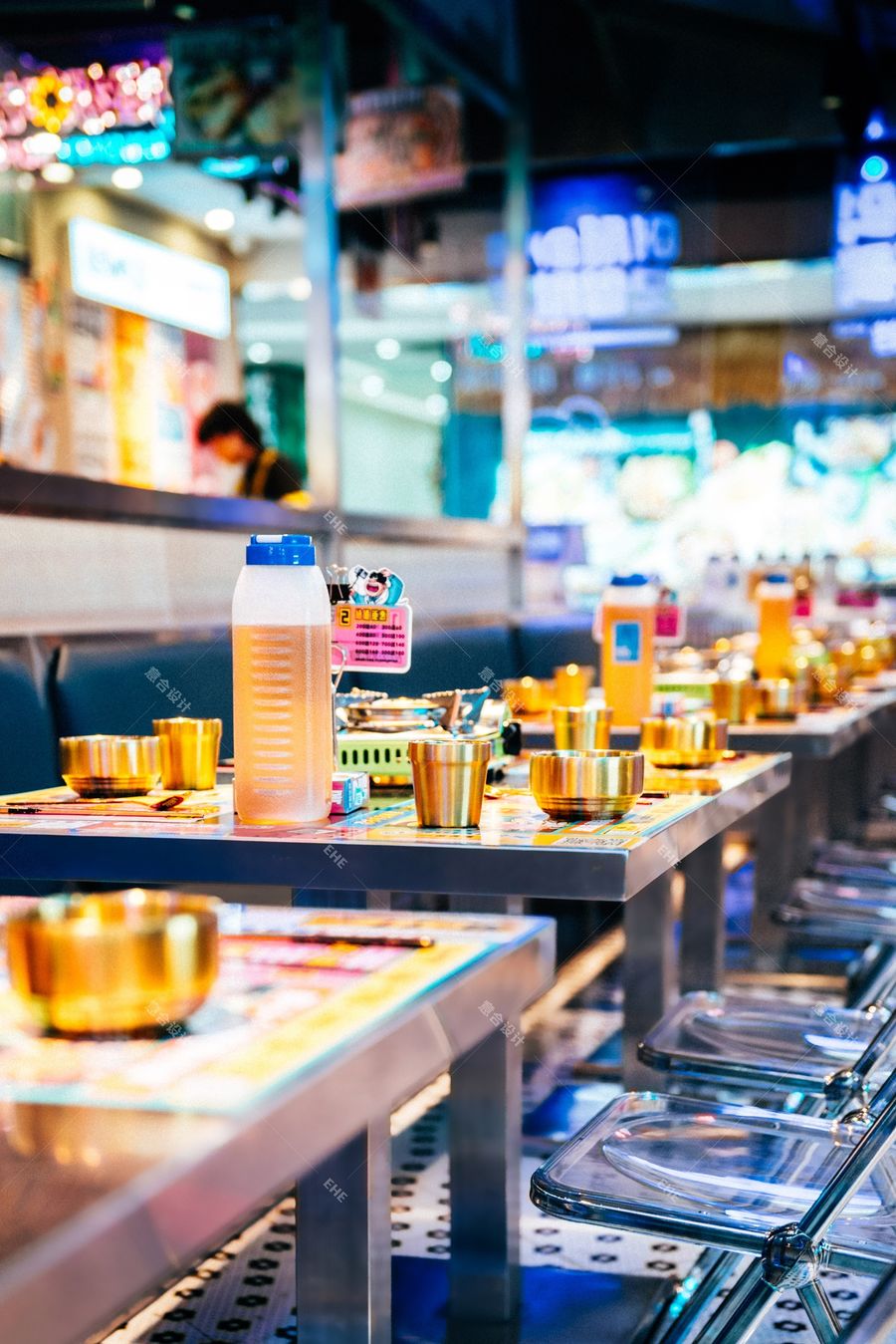 餐饮