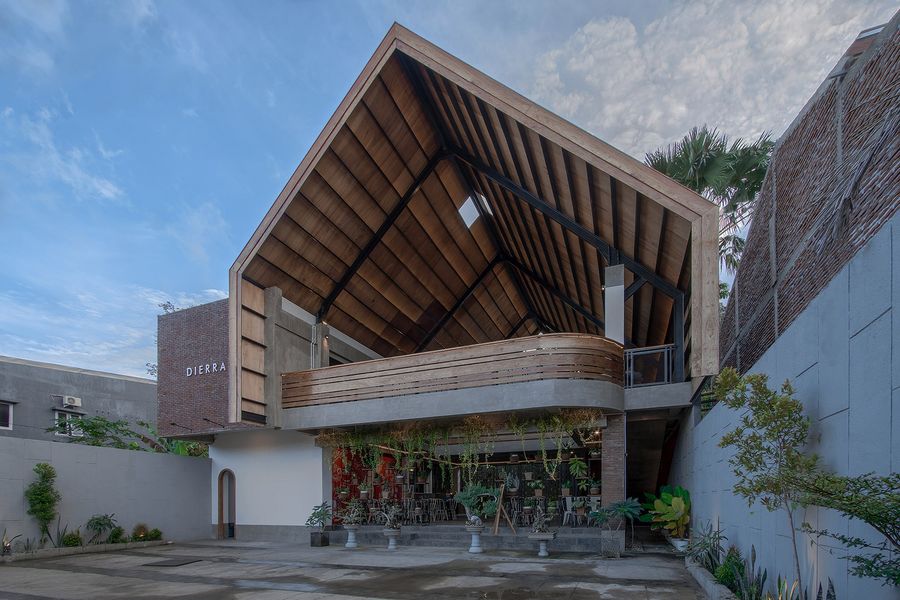 MIV Architects丨DIERRA咖啡馆，印度尼西亚