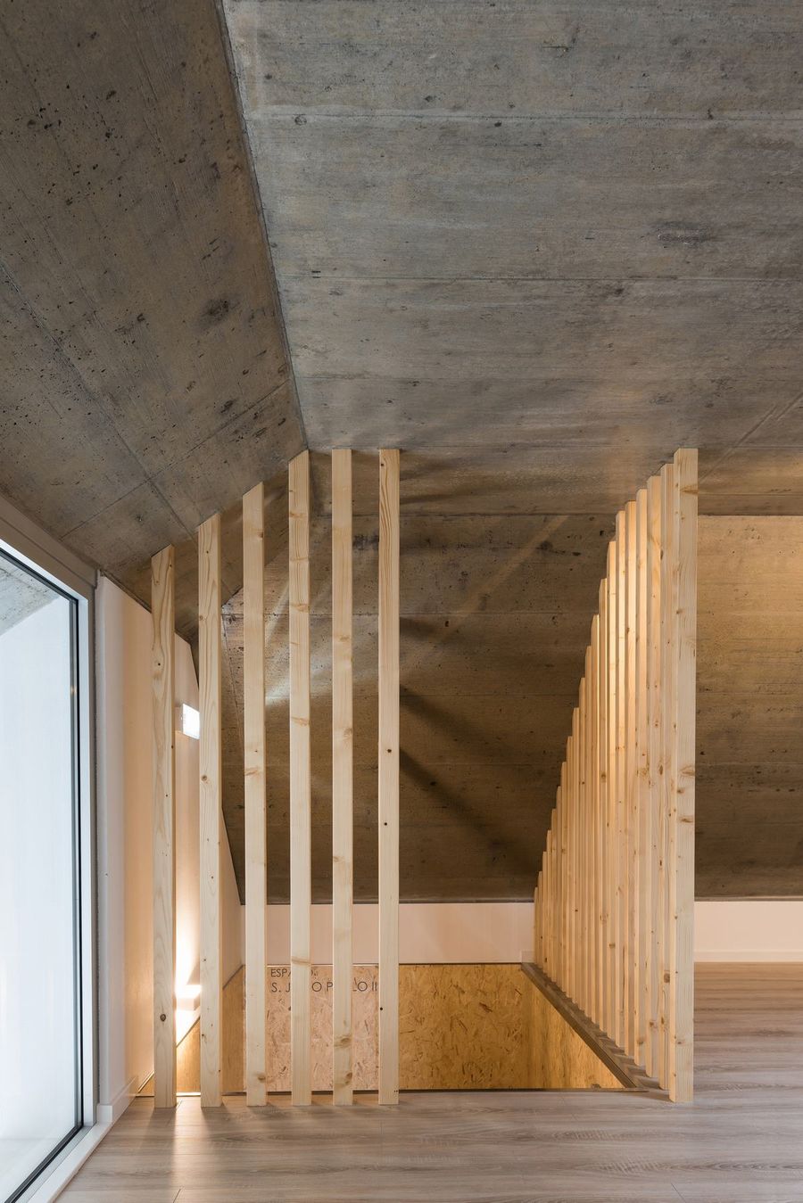 Linha de Terra Architecture——里斯本羊屋