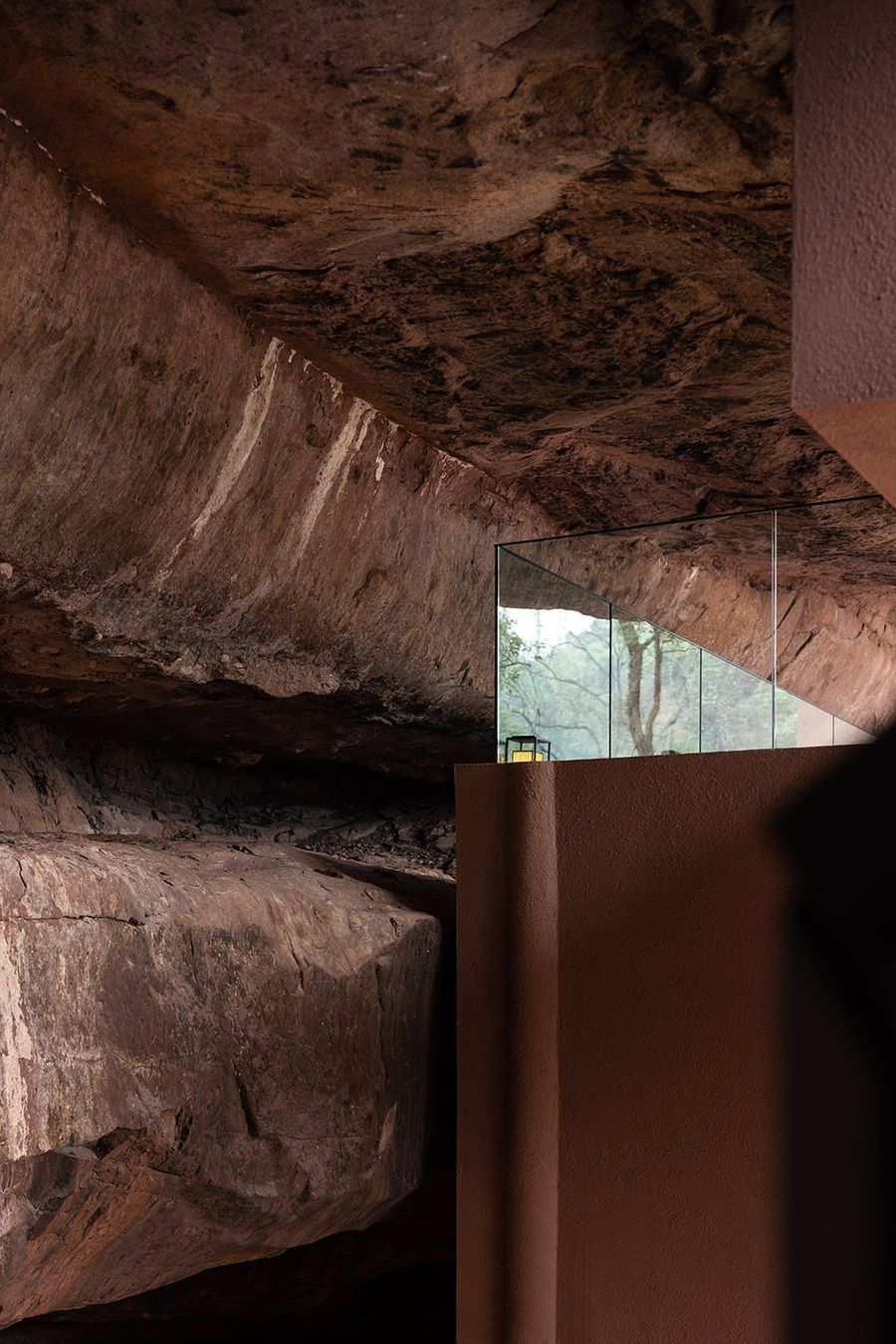 空间的诗学 | 贵州匠庐洞穴酒店 