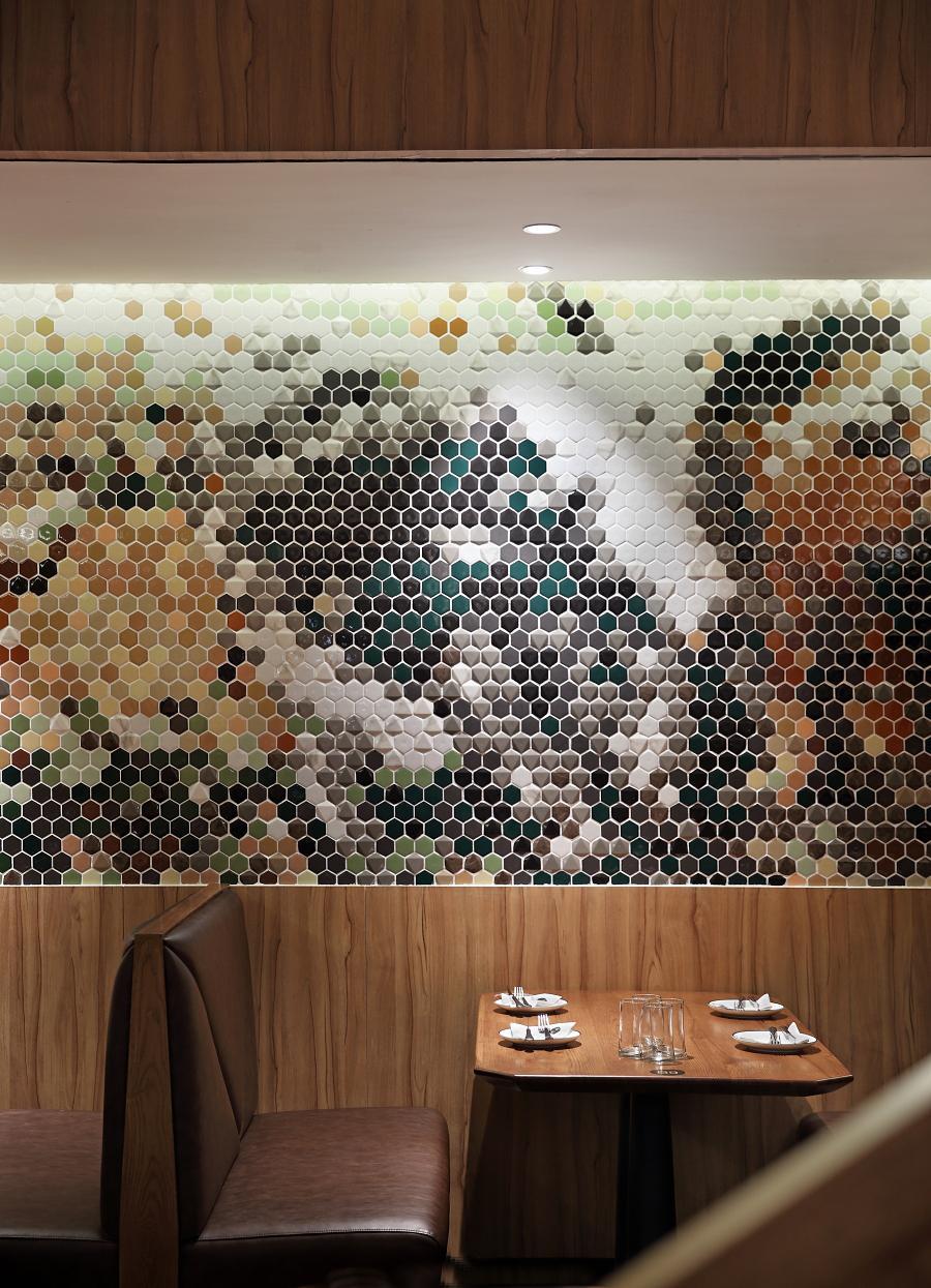 艺鼎空间美学设计：大地色系的西餐厅“原石牛扒”