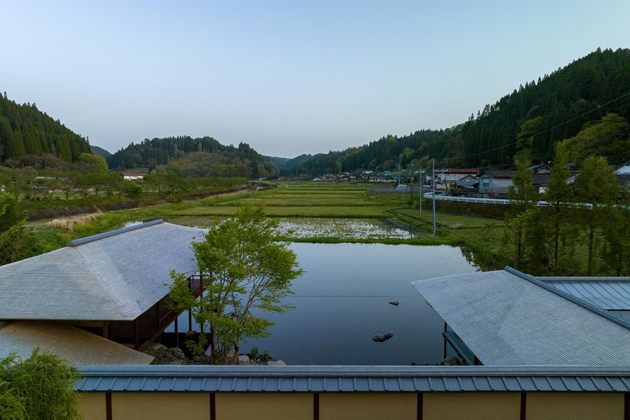 Toru Shimokawa | 水上庭院 