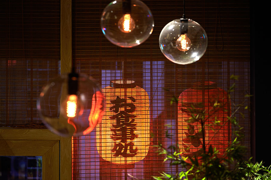 餐饮