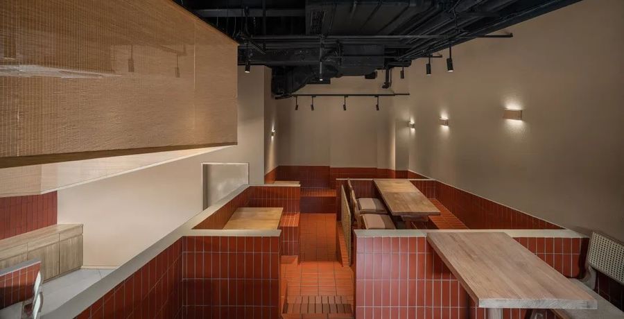 越過山丘：好好彩啫啫煲餐廳 | 其實建筑