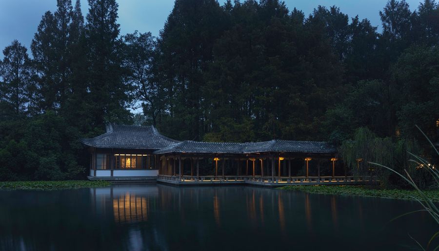 慢珊瑚设计 | 秘 . 静 – 遇湖湾餐厅，杭州 