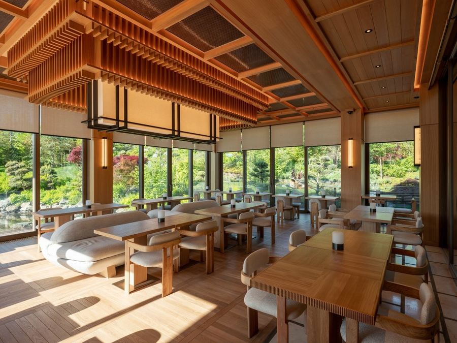 餐飲