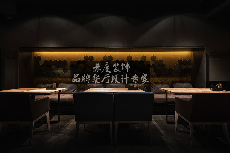 东莞餐厅设计公司//分享一个有个性树灯笼餐厅