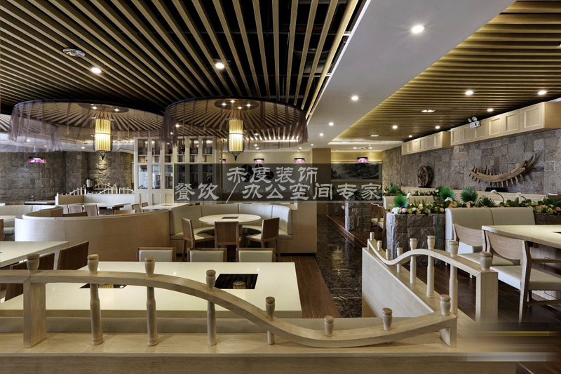 大型餐厅设计中的采光与照明设计原理
