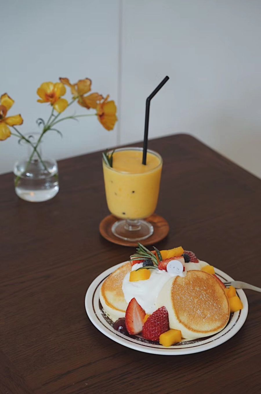 餐饮