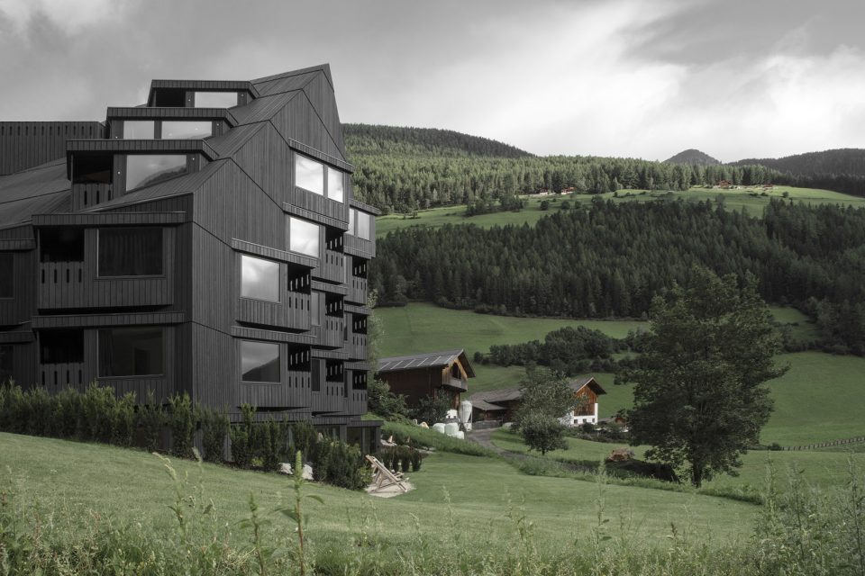 Bühelwirt旅馆，意大利 / Pedevilla Architects