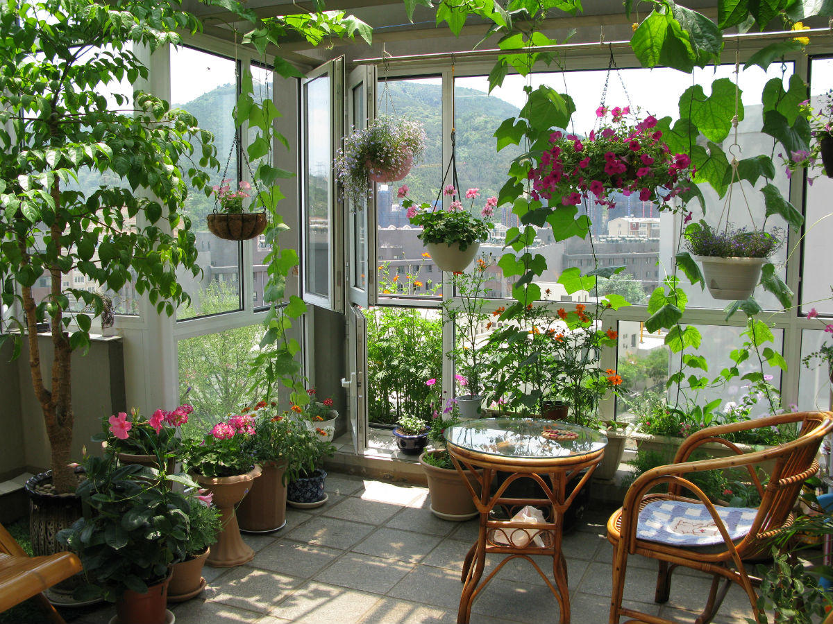 阳台装修：为妈妈打造一个后花园！