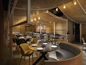 柏成设计丨台北信义区泰式餐厅 