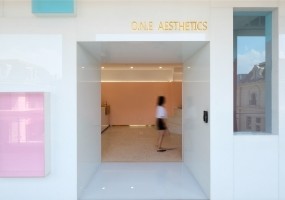F Space Design——O.N.E Aesthetics妆造店