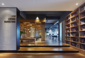 格雷斯兰空间设计 回归本质的图书馆式办公