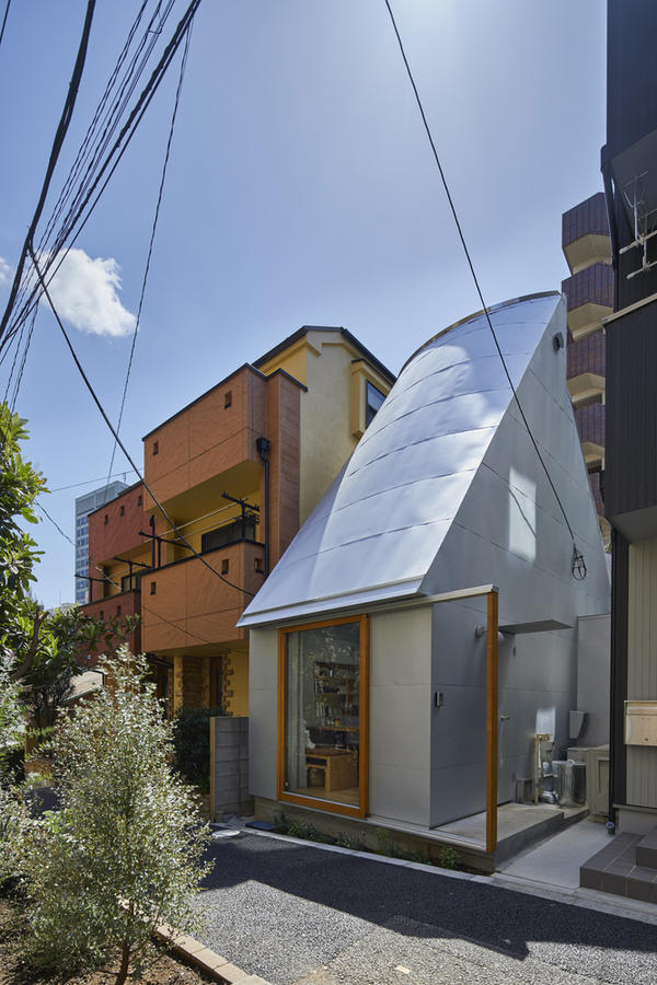 爱之家2号，东京市中心的 18 平米小屋 / 保坂猛建筑都市设计事务所