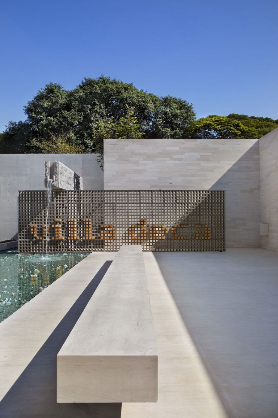巴西圣保罗的高雅住宅——Guilherme Torres