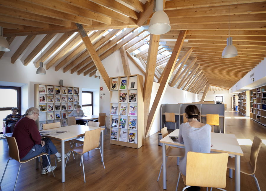 鄉(xiāng)間別墅翻新——Duch Pizá arquitectos和Iciar De Basterreche