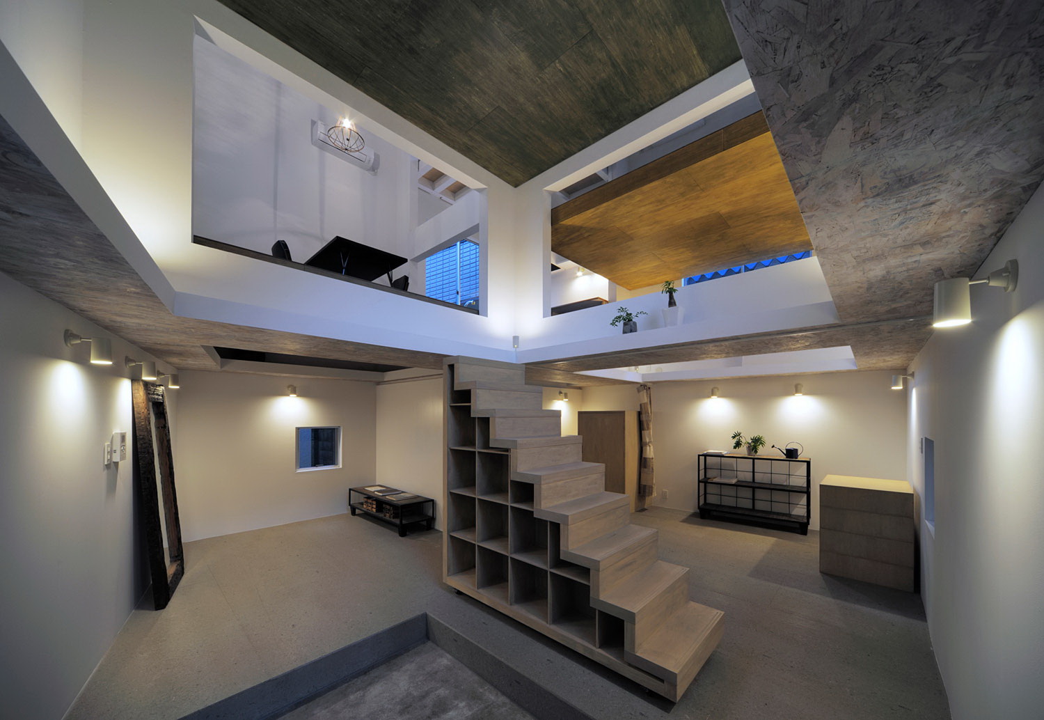 格局奇特的别墅——Hiroyuki Shinozaki Architects