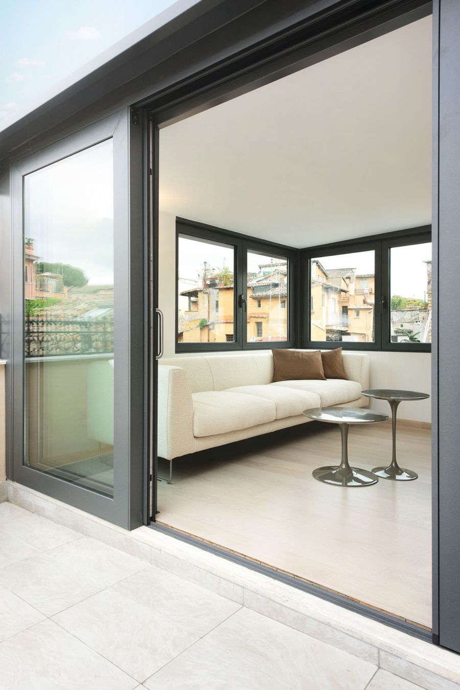 羅馬充滿詩意復式公寓——Carola Vannini Architecture