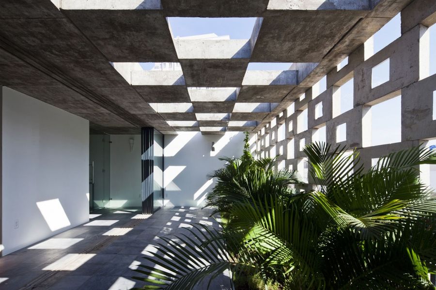 胡志明市花园式住宅——Vo Trong Nghia Architects