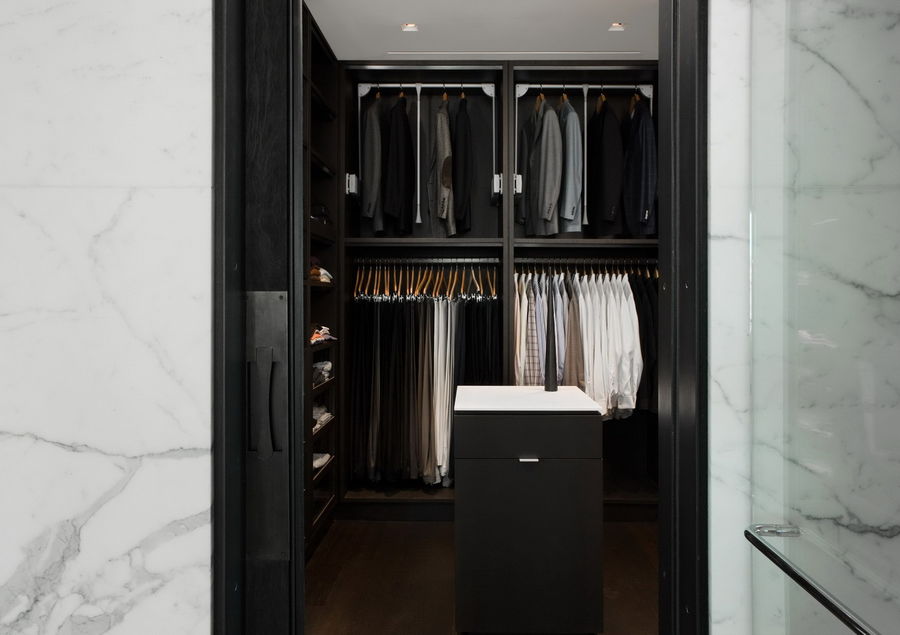 區域分明的大住宅——Cecconi Simone Inc