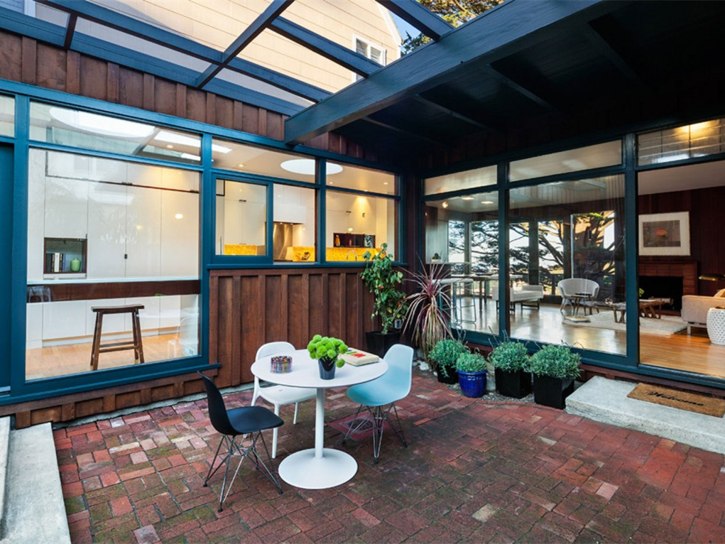 旧金山明亮而有活力的翻新住宅——Jennifer Weiss Architecture