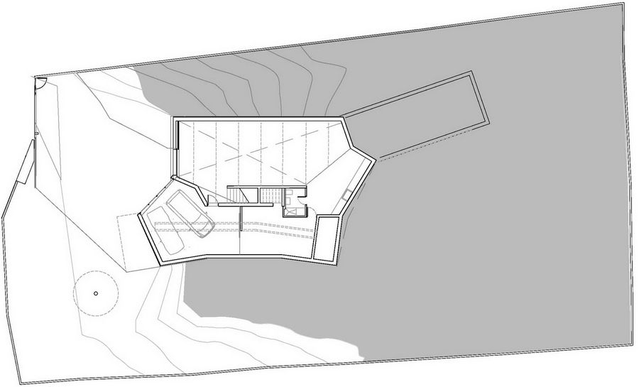 带有屋顶花园的奇特住宅——F451 Arquitectura
