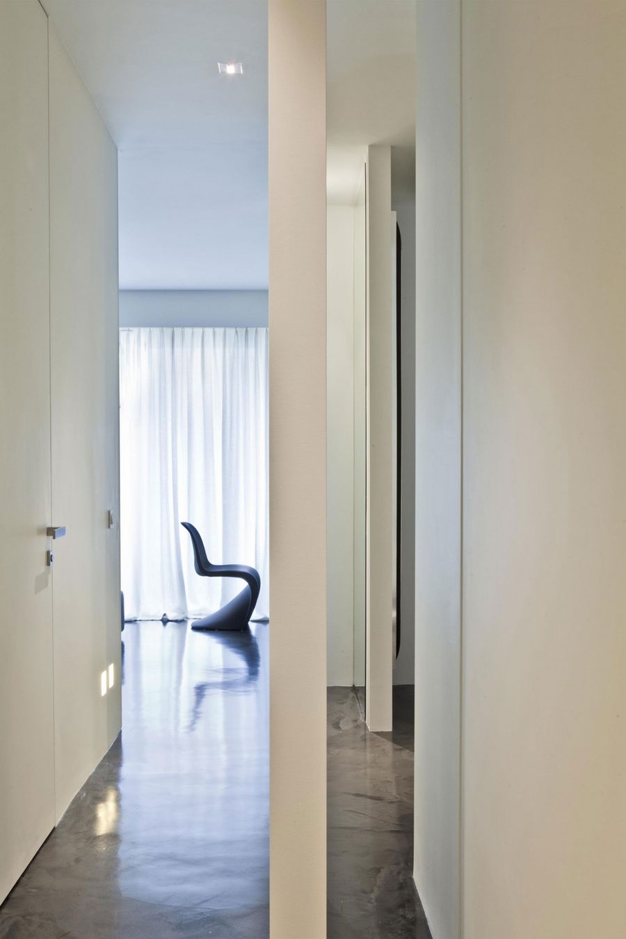 摩納哥空間多變公寓——Federico Delrosso Architects