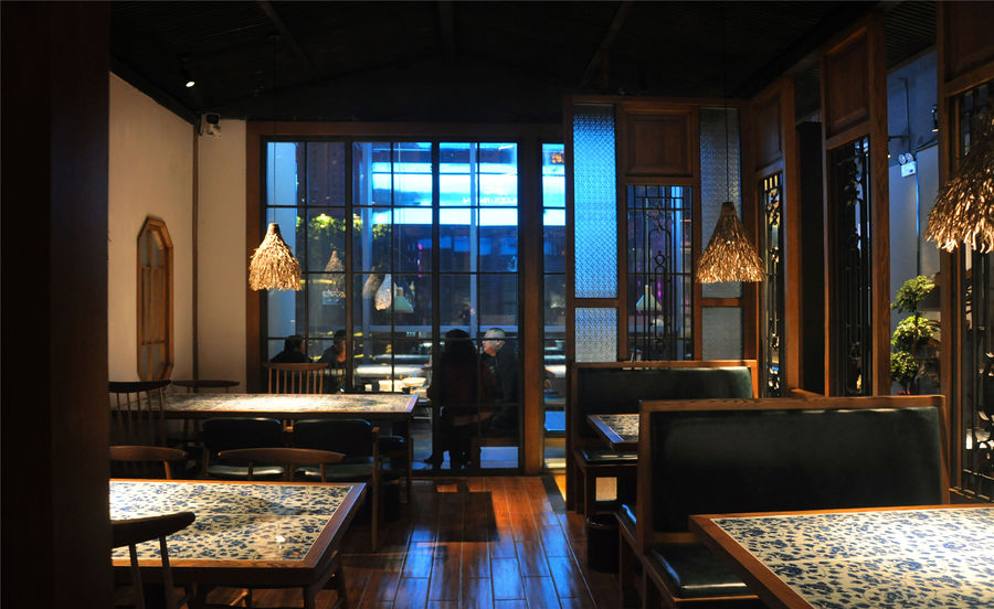 江南风光，尽揽眼下︱绿茶餐厅设计