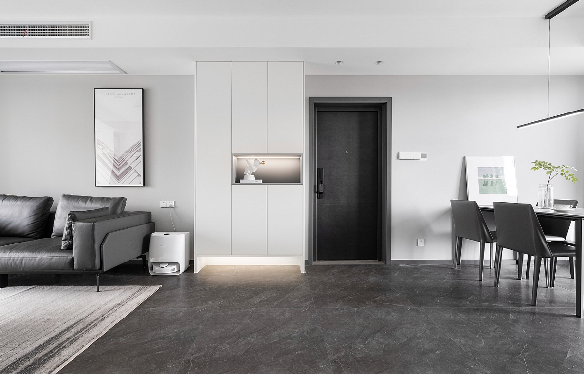高级黑+简洁白 打造清爽精致的住宅