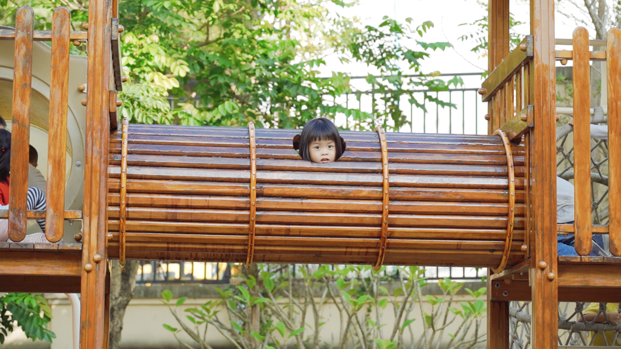 幼兒園游樂設備
