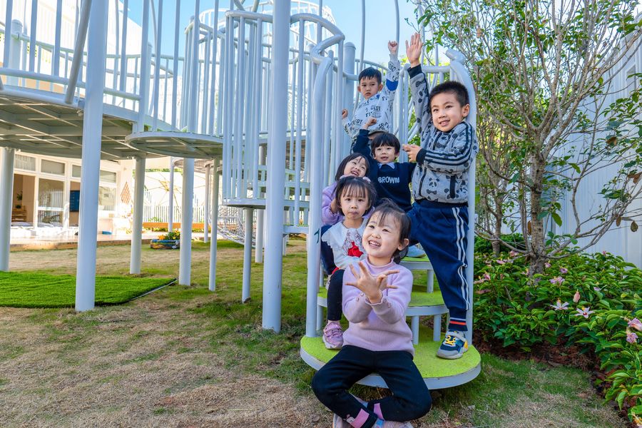 幼兒園游樂設備