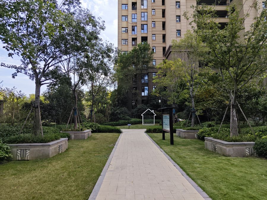 騰升裝飾|鄭州東潤城·璟園小區(qū)住宅樓石材幕墻施工工程01