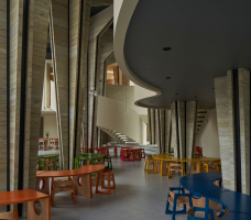 日本设计的幼儿园食堂，空间极致利用 | UID 建筑事务所