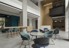 雅莱设计——上海五角场双创学院办公空间