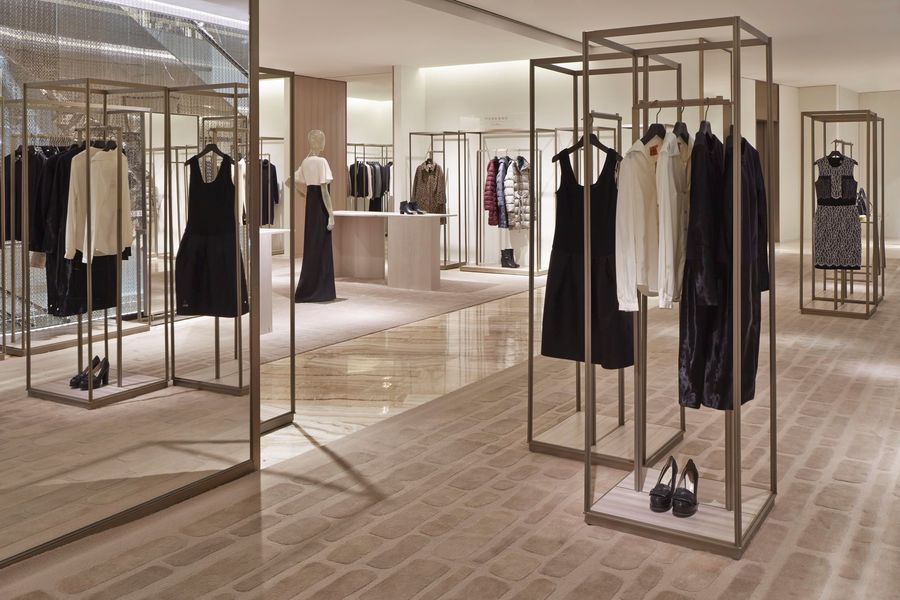 《YABU-RETAIL-室內(nèi)設(shè)計(jì)14套商業(yè)/店鋪設(shè)計(jì)案例作品集》——扮家家精選
